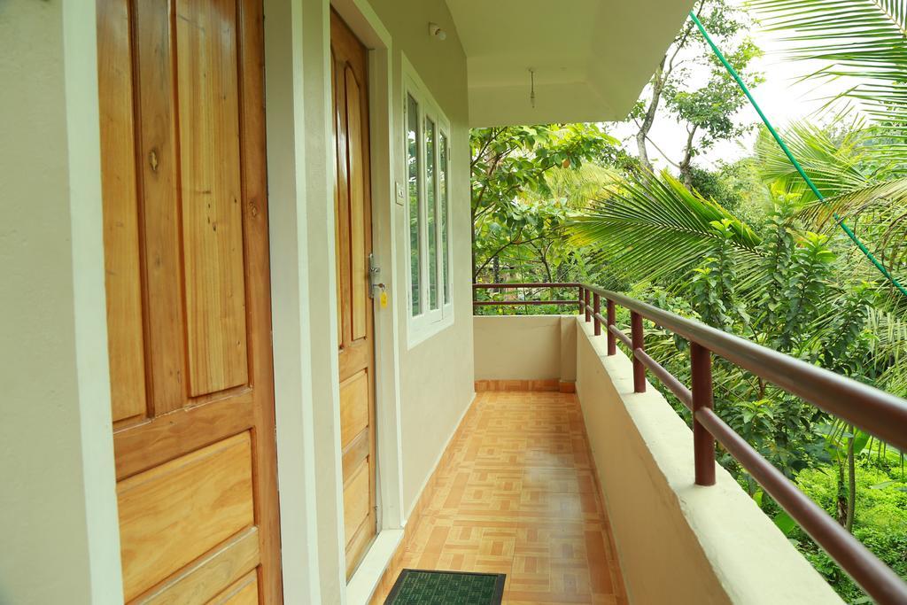 Ferndale Homestay Thekkady Exteriör bild